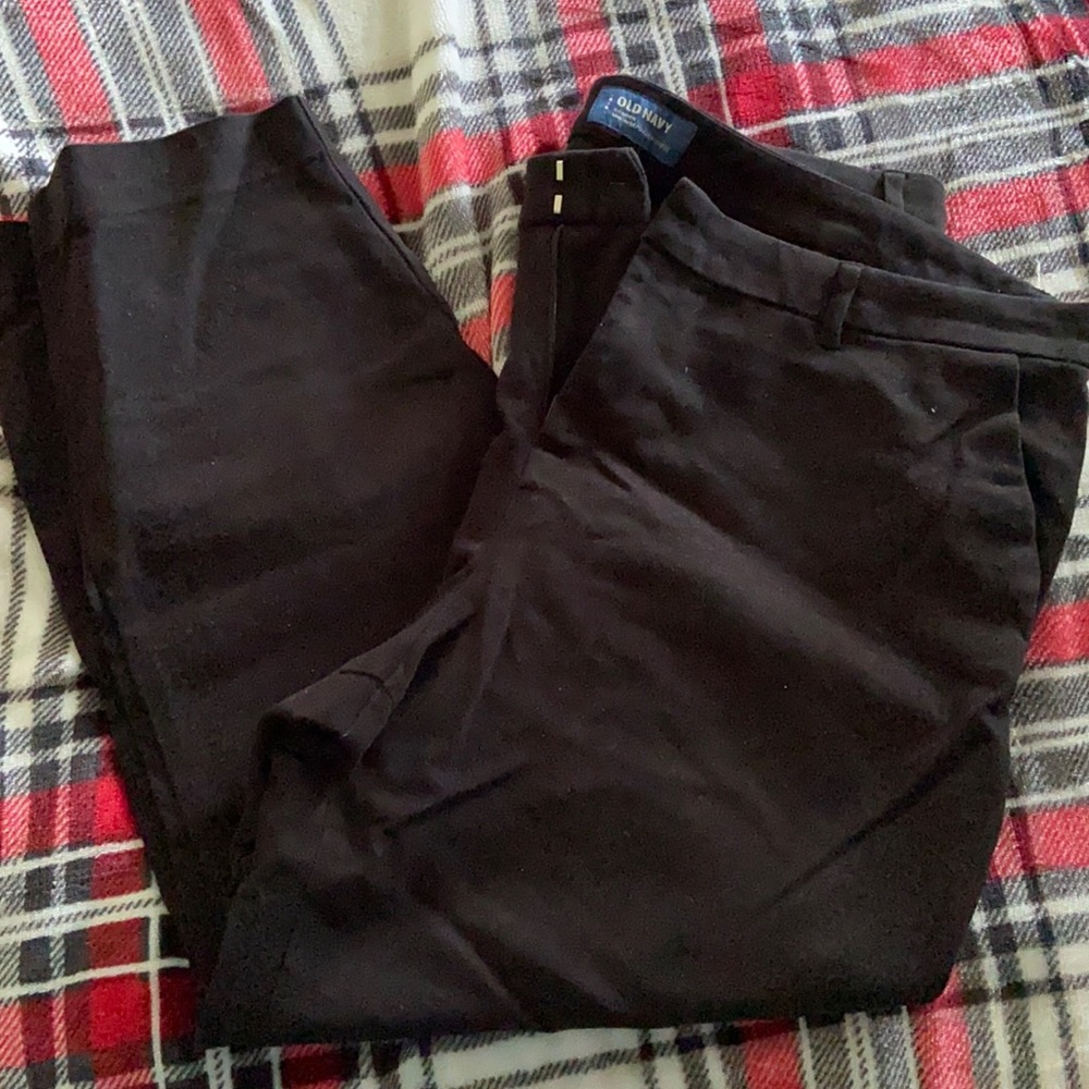 Old Navy Harper Capris, black size 16